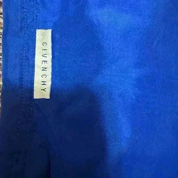 Givenchy Activewear Silk Womens Shorts Size L Large Blue Elastic Bend Back - Picture 4 of 6